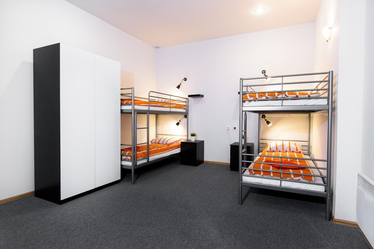 Constitution Square Rooms Warschau Exterior foto