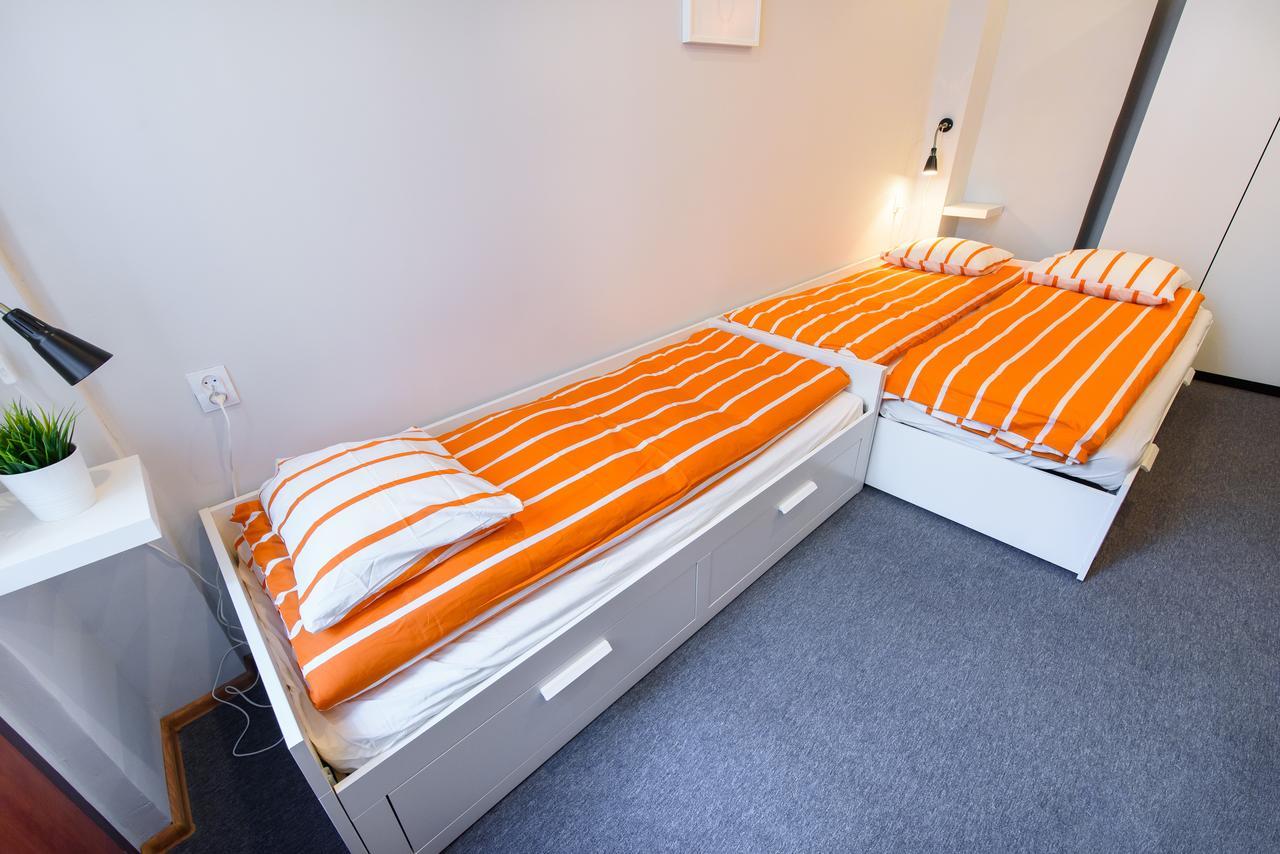 Constitution Square Rooms Warschau Exterior foto